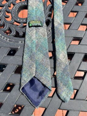 Vintage J. Hanly Ireland New Wool Plaid Tie Blue Green 3.5”